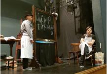 Спектакль «В зале есть врач?» оценили столичные критики 