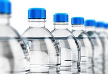 Роскачество выявило нарушения в питьевой воде 65 торговых марок