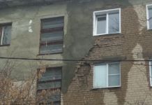 В Пензе у дома №34 на Краснова обрушилась стена