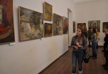 В картинной галерее открылась «семейная» выставка