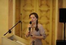 Анна Кузнецова сохранила пост детского омбудсмена