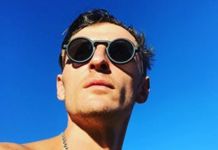 Павел Воля выпустил альбом со своими стихотворениями
