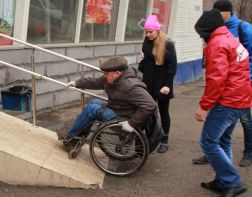 В регионах откроют пункты проката инвалидных колясок