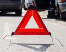 В Пензенской области водитель погиб после столкновения авто с рекламным щитом 
