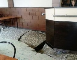В Пензенском баре рухнул пол