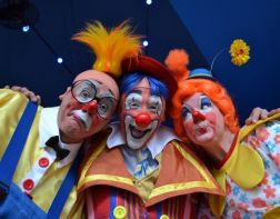Детям из малообеспеченных семей подарят билеты в цирк