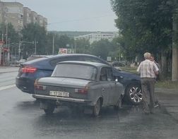 В Арбеково столкнулись“Москвич” и “BMW” 