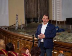 Сергей Казаков: "Наша задача — чтобы в театр приходила молодая публика"