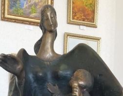 Каким будет памятник матери в Пензе, решит общественный совет