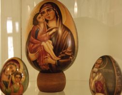  В Пензе открылась выставка расписных пасхальных яиц