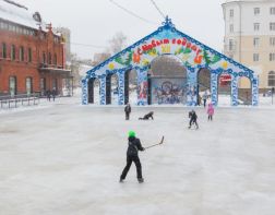 Работа катка на площади имени В. И. Ленина продолжится