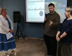 В Заречном открылась выставка Анны Шадчневой и Антона Павловского