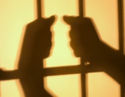 В Пензе трое осужденных демонстративно себя порезали 
