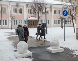 Улицу Московскую перегораживают шарами