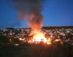Появились новые подробности пожара на Бугровке