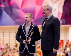 Губернатор наградил лучших спортсменов и тренеров региона