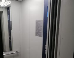 В Арбеково установили новые лифты в многоэтажках