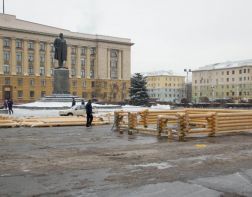 На площади Ленина к Новому году установят большой экран
