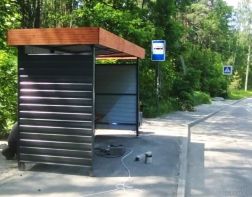 В Ахунах поставили новые павильоны на остановках