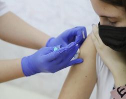 От ковида вакцинировались более 1200 пензенских подростков