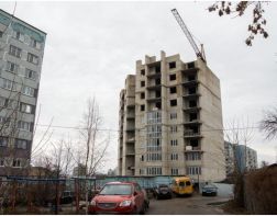 Светлое будущее не для всех: дом на Кижеватова остался без застройщика