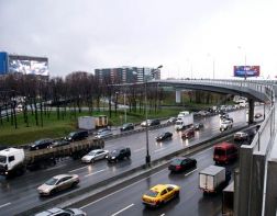 ﻿Средняя цена авто в России увеличилась до 1,4 млн рублей