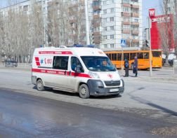 В Пензе разыскивают водителя, сбившего на Бекешской двух женщин 