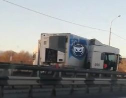 ﻿На пензенской трассе М5 столкнулись две фуры