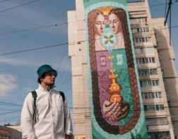 ﻿Пензенский художник разрисовал 12-этажку в Ульяновске
