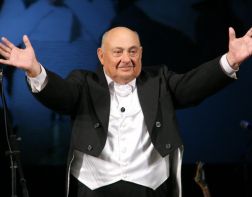 Михаил Каплан празднует 85-летие