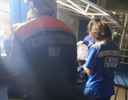 В Спутнике спасатели освободили руку ребенка из монетоприемника