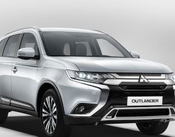 Обновленный Mitsubishi Outlander у официального дилера