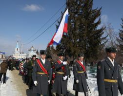 В Кузнецке простились с военнослужащим Михаилом Афанасовым, погибшим на Украине