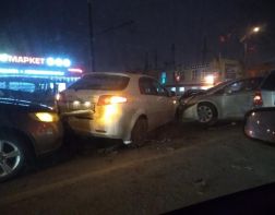Массовое ДТП: на Терновского столкнулись пять автомобилей