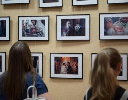 Впервые в Заречном открылась фотовыставка духовного содержания