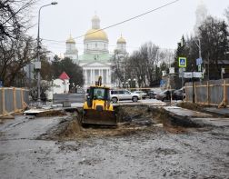 На улице Московской приступили к замене коммуникаций