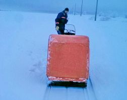 Больную пензячку везли до скорой помощи на нартах из-за плохих дорог