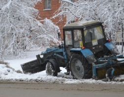 На Пензу высыпали 1000 тонн реагентов