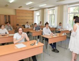 Зареченские выпускники приступили 3 июля к сдаче ЕГЭ 