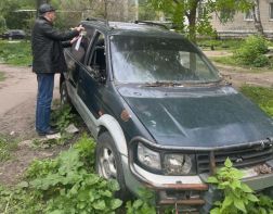 В Пензе эвакуировали 13 бесхозяйных автомобилей