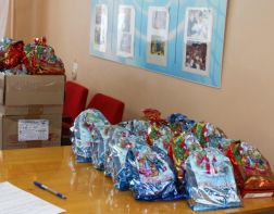 Дети из малообеспеченных семей получат бесплатные новогодние подарки