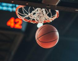 Пензенские баскетболисты одержали 4 победы на межрегиональных соревнованиях