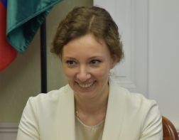Анна Кузнецова оказалась самой скромной женщиной в Кремле