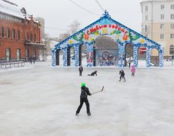 Главный новогодний каток зальют на Фонтанной площади