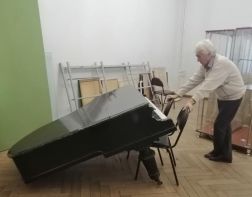 В Пензенской картинной галерее сломанный рояль станет участником перфоманса