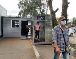 В областном онкодиспансере установили кабину для дезинфекции