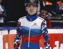 Денис Айрапетян завоевал две медали в Канаде