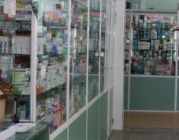 Взвинтивших цены аптеки будут лишать лицензии