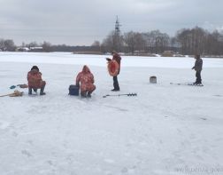 Пензенцев предупредили об опасной толщине льда на водоемах