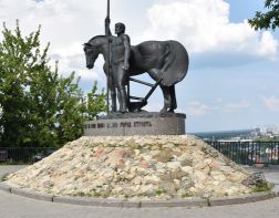 Пензенцам ответили про капремонт лестницы у Первопоселенца
